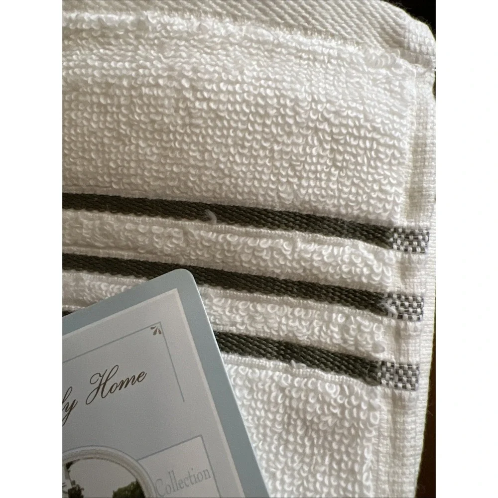 Our Comfy Home White Low Twist Cotton Six-piece Towel Set 100% Cotton